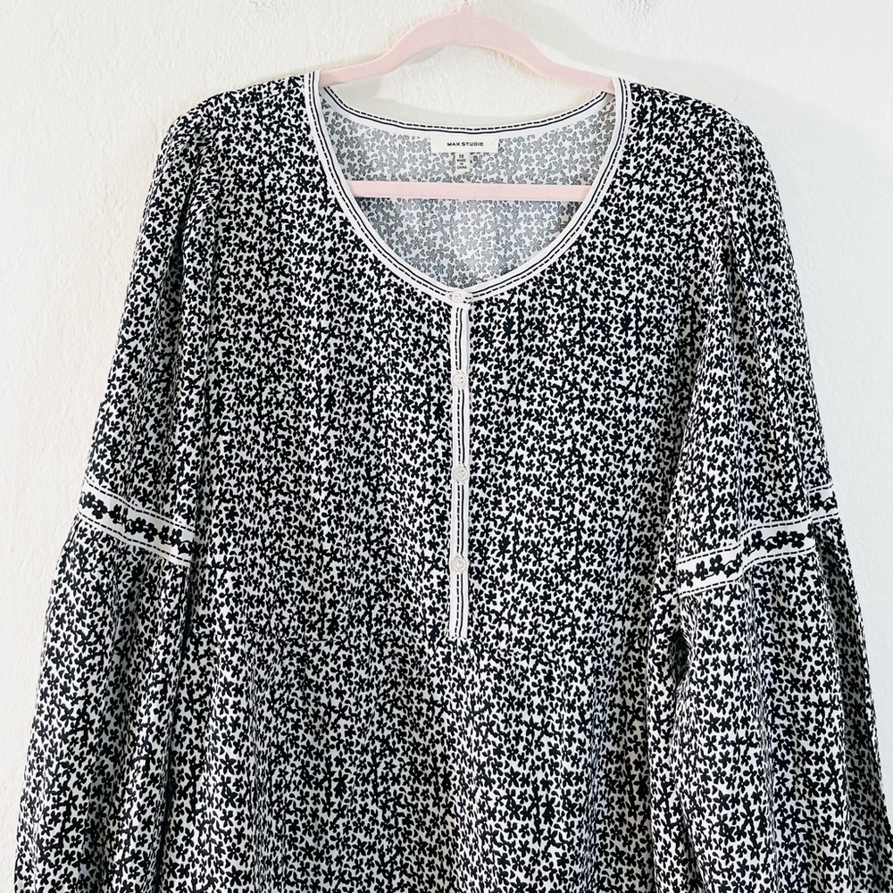 Max Studio Plus Size 1X Blouse Black/White Floral Long Sleeve Button Detail - Picture 6 of 10